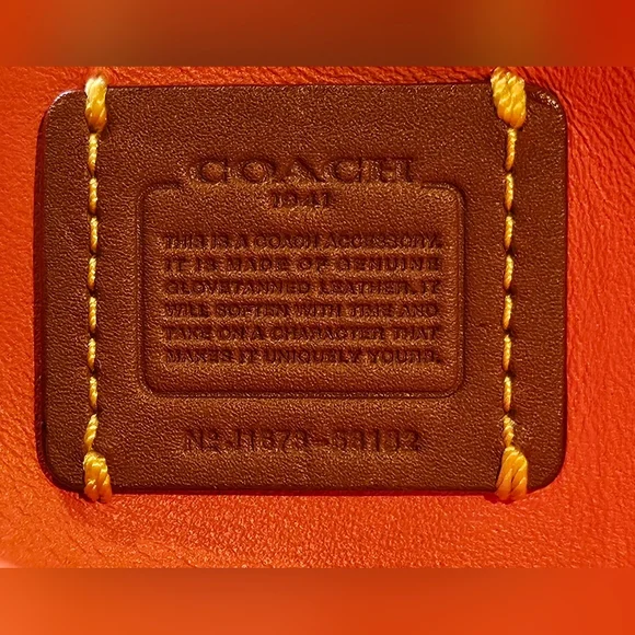 COACH MEADOWLARK SONGBIRD ZIP AROUND ACCORDION WALLET